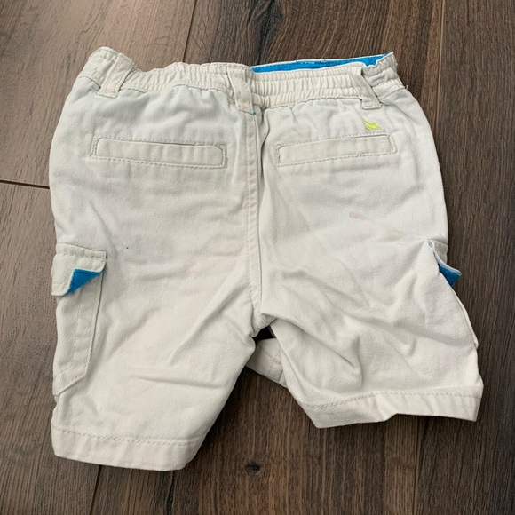 💥4/$20💥12-18 Months Cargo Shorts - Picture 2 of 4